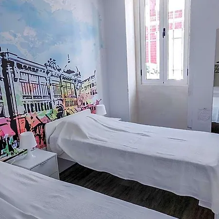 Olopo Hostal Oporto